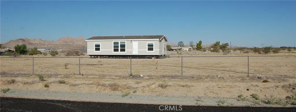 11125 Medanos, Lucerne Valley