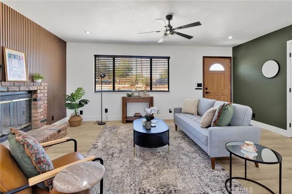12431 Magnolia, Victorville