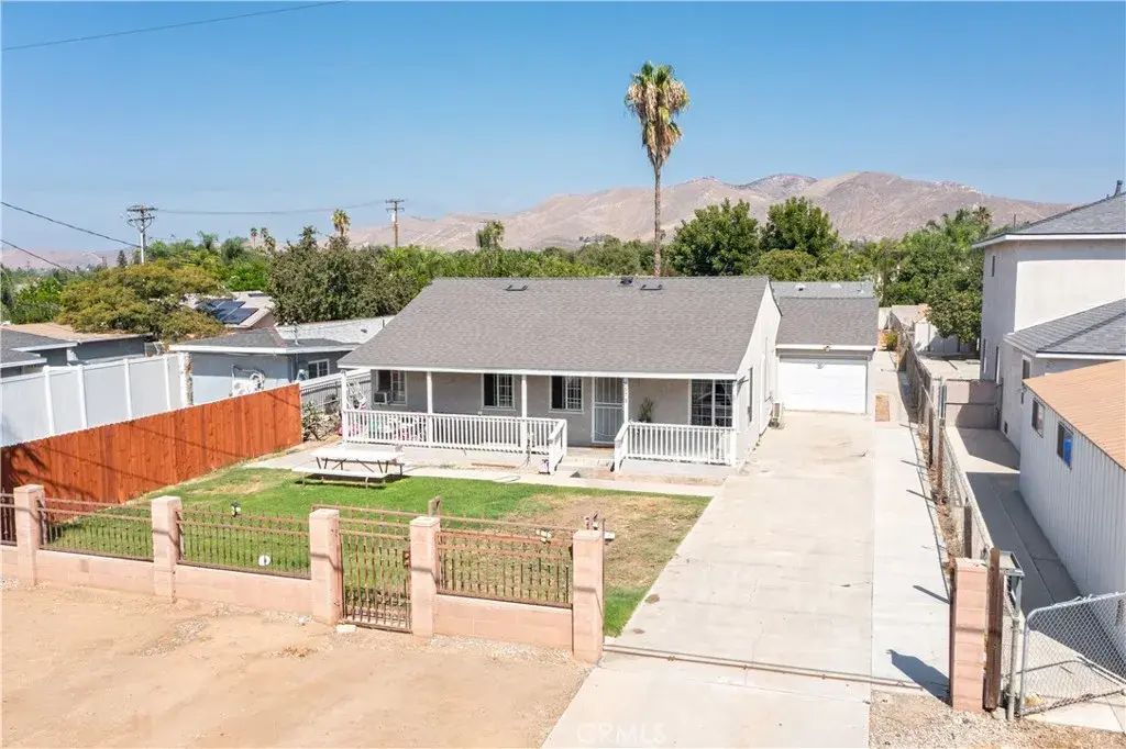8573 Galena Street, Jurupa Valley