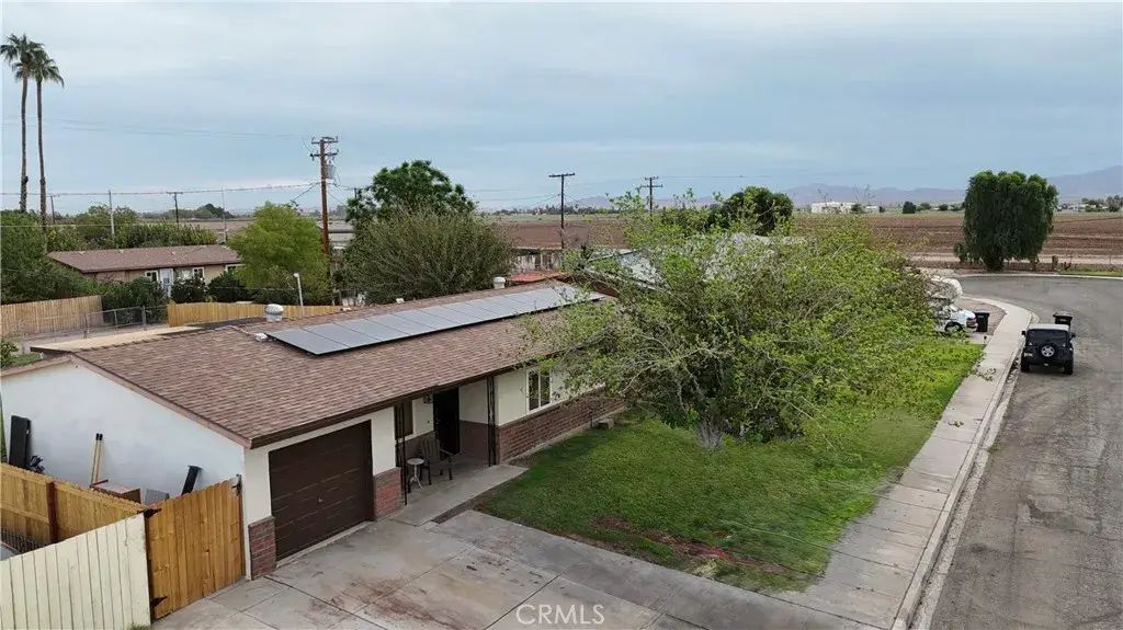 1021 California East, Blythe