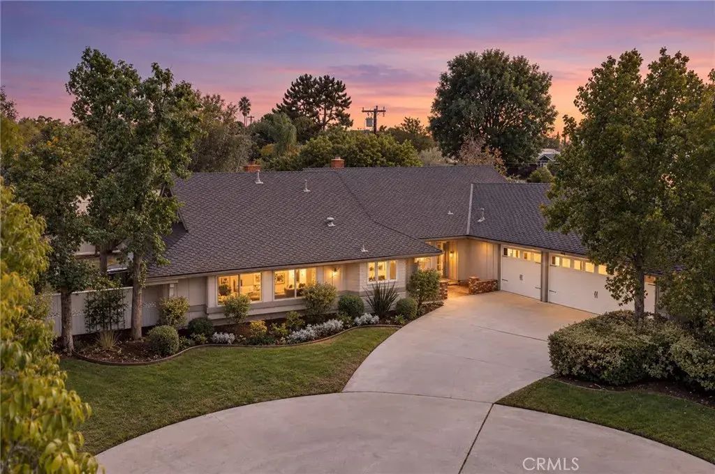17796 E Santa Clara, North Tustin