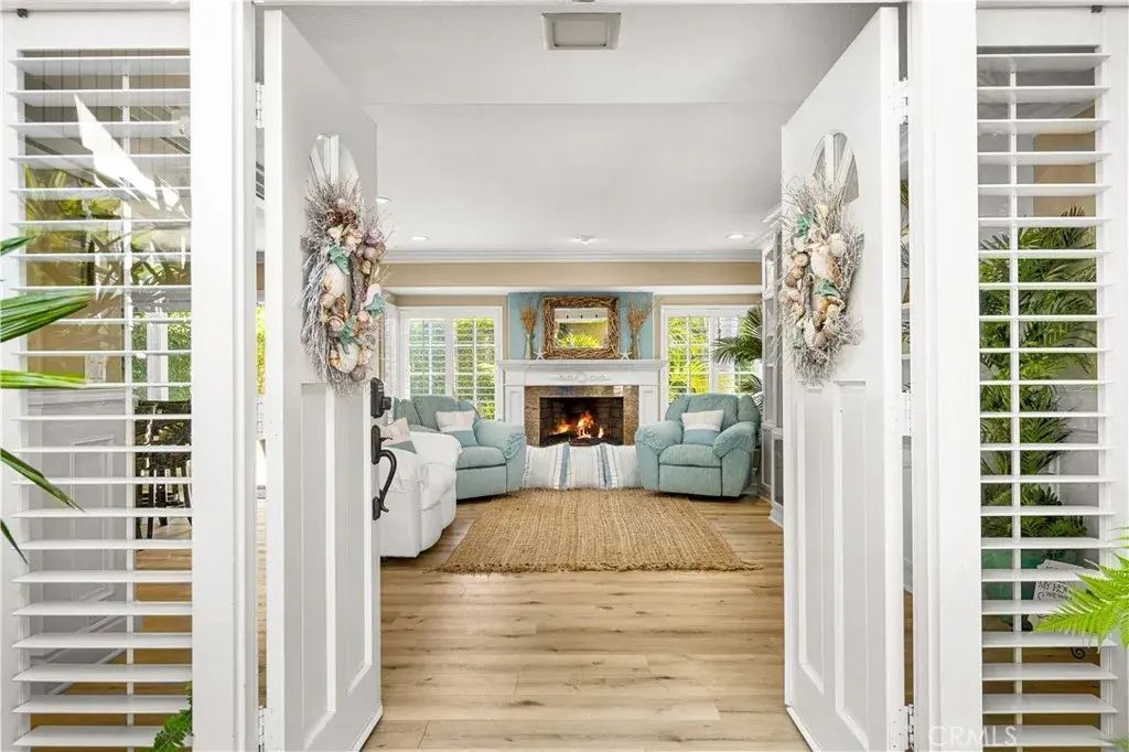 9442 Tiki Circle, Huntington Beach