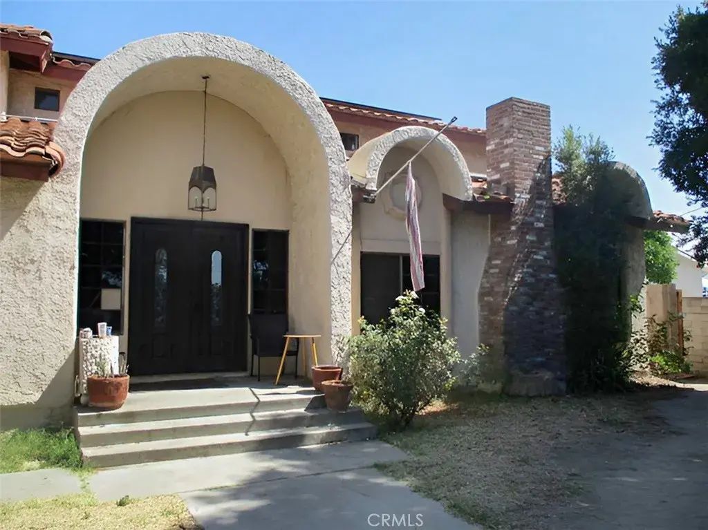 16815 Parthenia, Northridge
