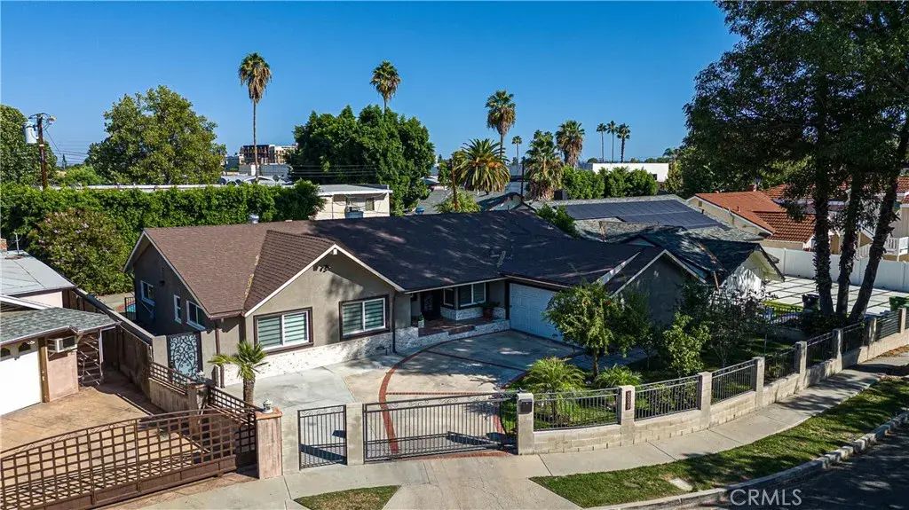 8340 Gladbeck, Northridge
