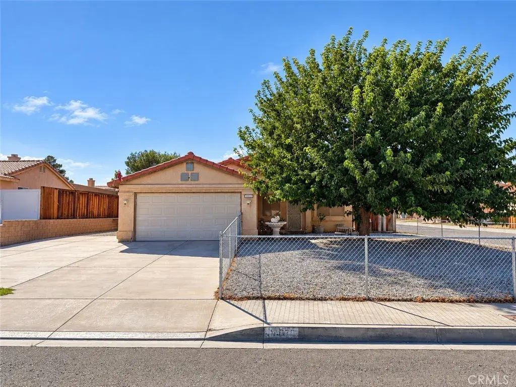 14378 Ivy, Adelanto