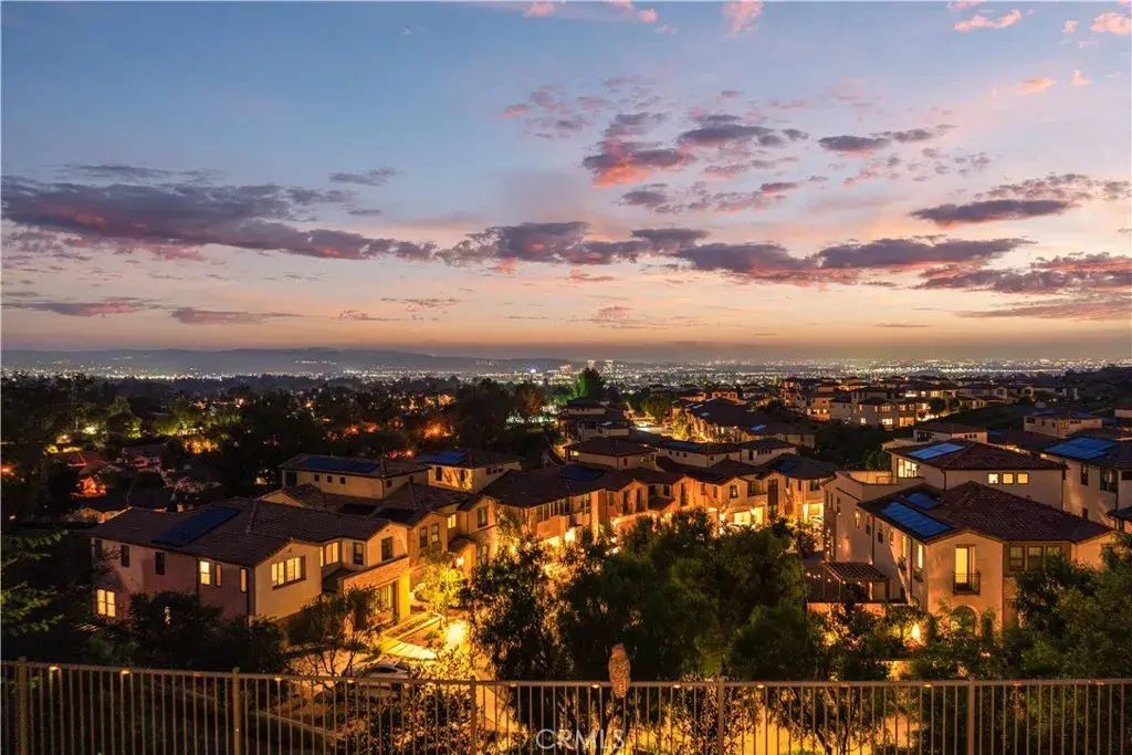 539 Serrano Summit Drive, Lake Forest