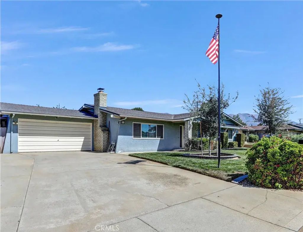 354 Myrtlewood, Calimesa