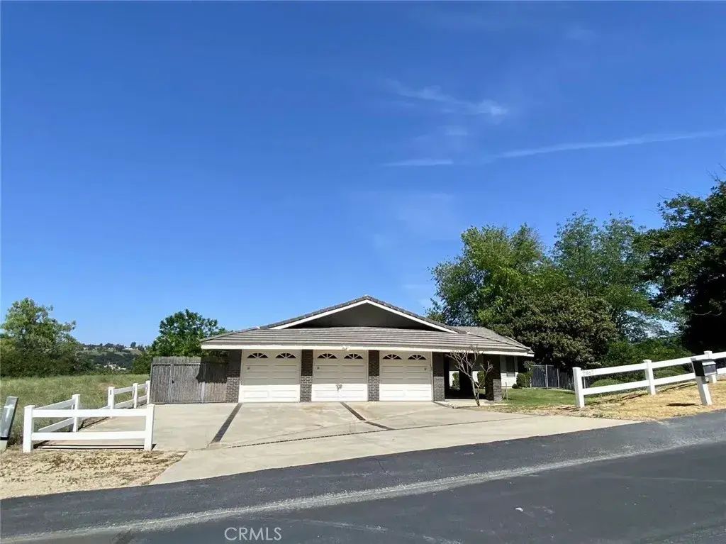 2867 Shadow Canyon, Diamond Bar