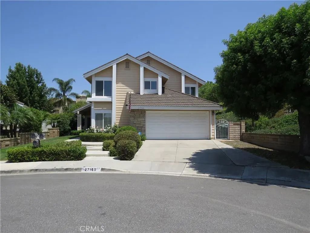 27165 Pinario, Mission Viejo