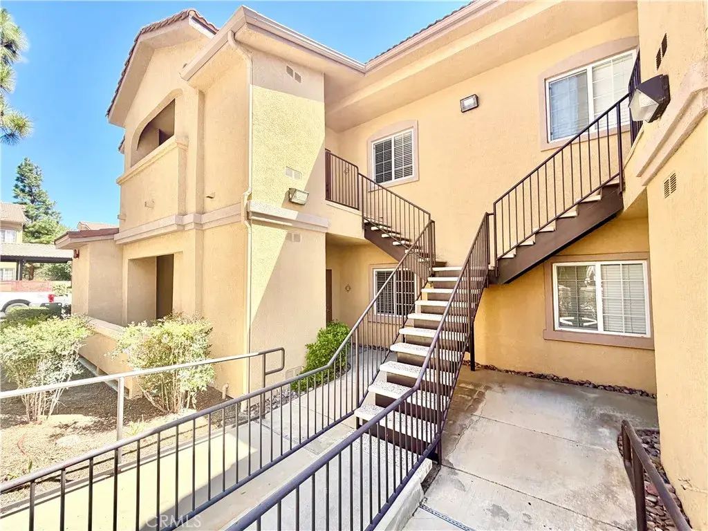 41410 Juniper Street 1522, Murrieta