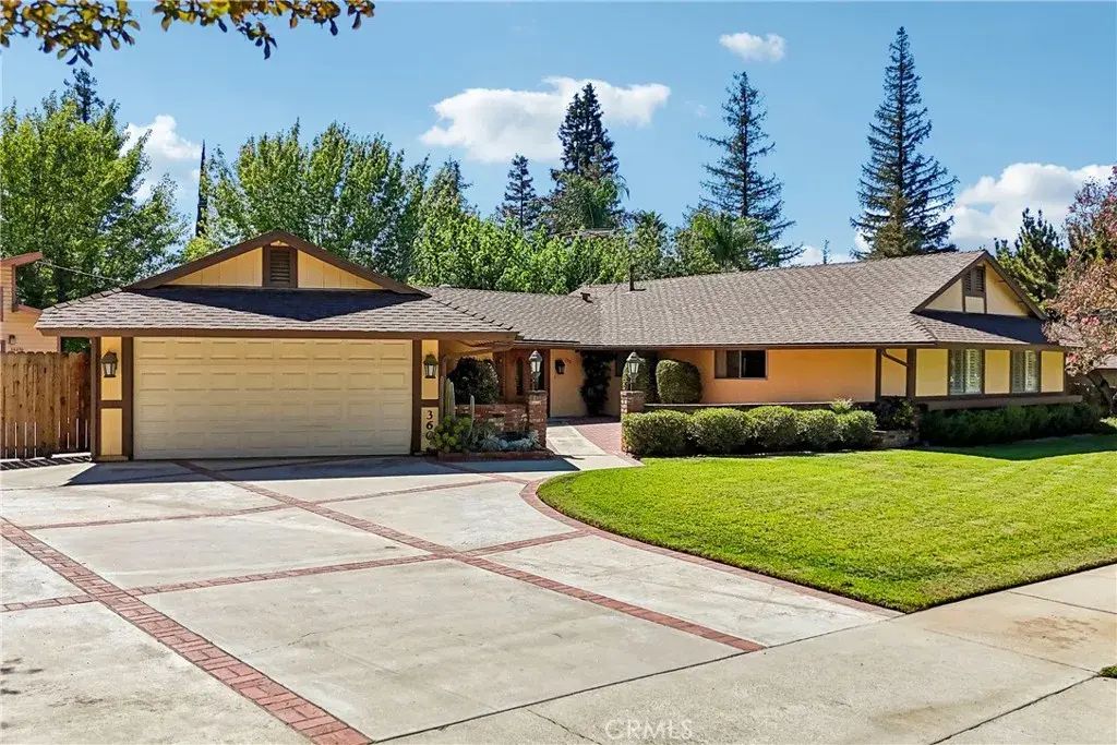 360 Franklin Avenue, Redlands