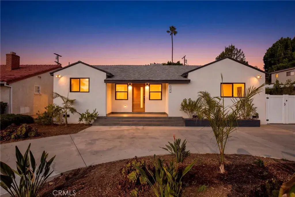 6341 Ranchito, Van Nuys