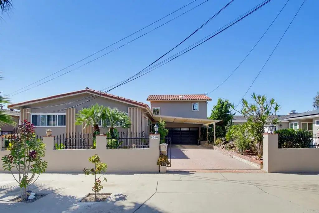 6060 Cowels Mountain Boulevard, La Mesa