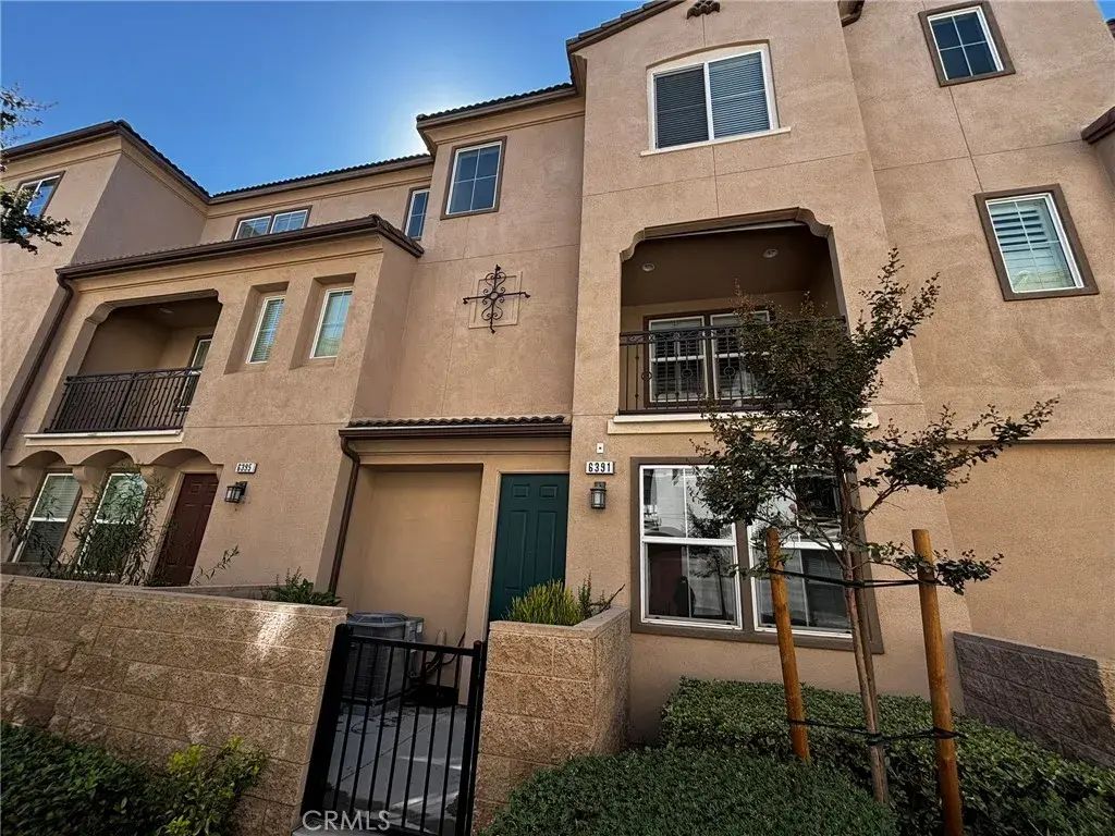 6391 Volans Court, Eastvale