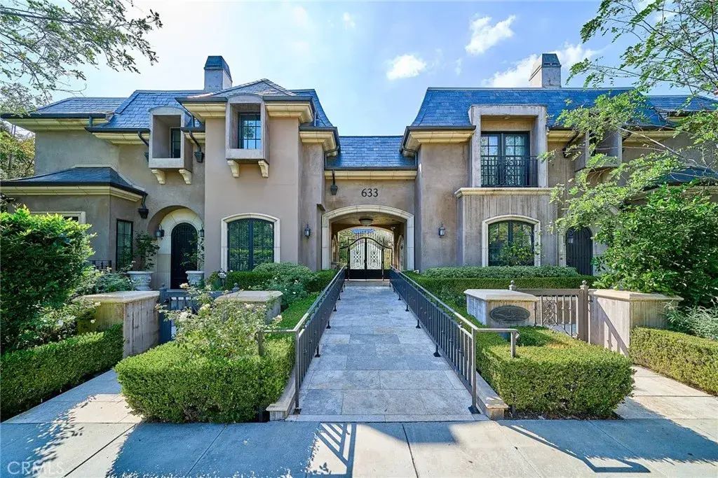 633 S Lake 4, Pasadena