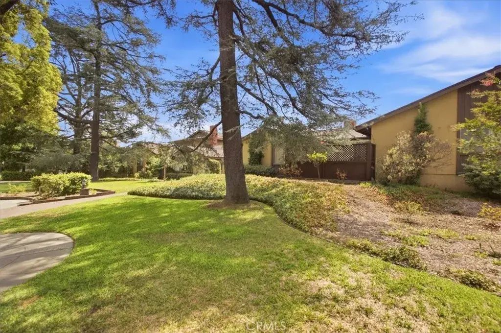 750 Arcadia Avenue 10, Arcadia