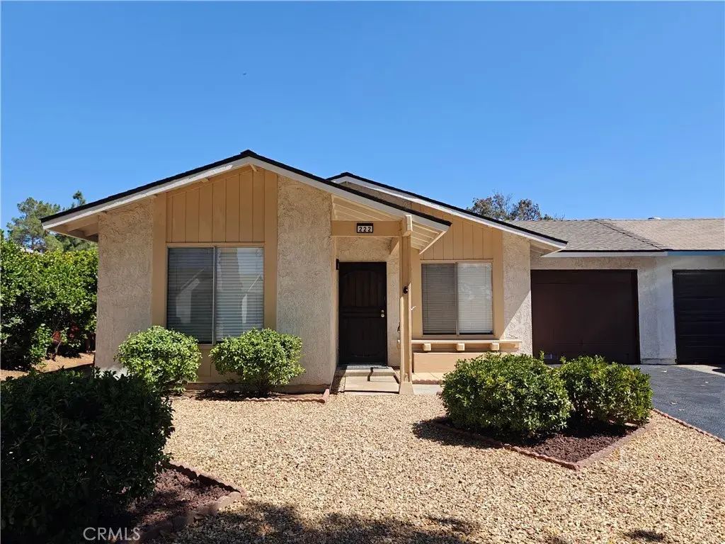 222 Dawn Way, Banning