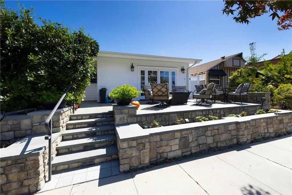 412 Dahlia Avenue, Corona Del Mar