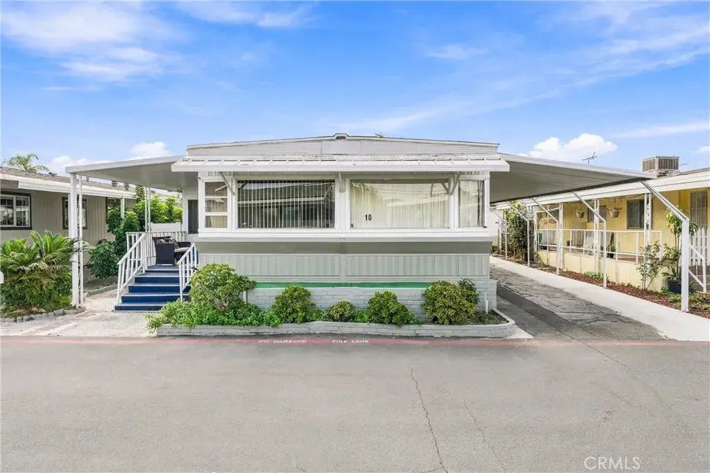 3050 W Ball 10, Anaheim