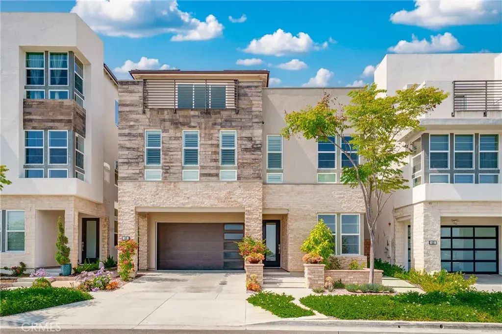 438 Sycamore, Montebello