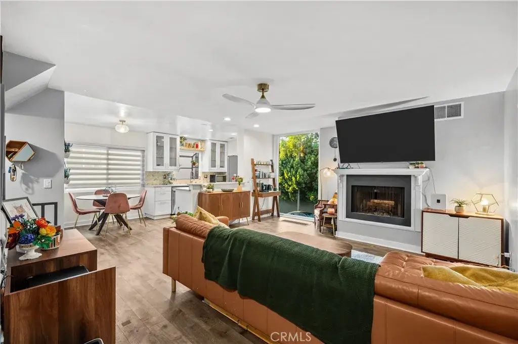 1418 E Florida Street 1, Long Beach
