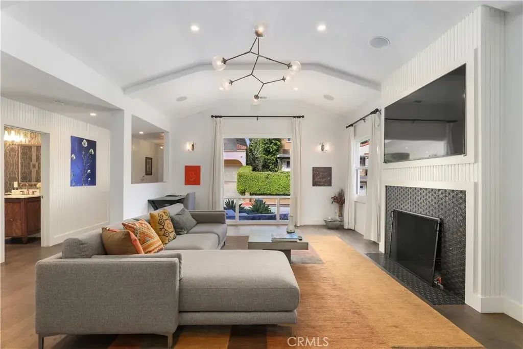 1633 N Beverly Drive, Beverly Hills