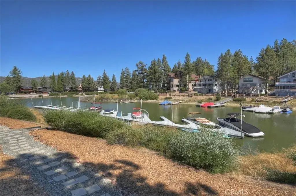 39802 Lakeview Drive 9, Big Bear Lake