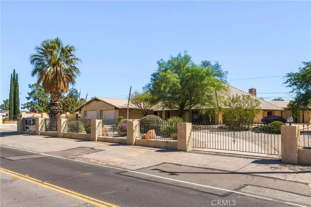 13009 Rincon, Apple Valley