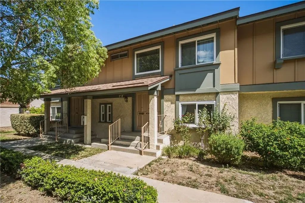 6629 Wilbur Avenue 22, Reseda