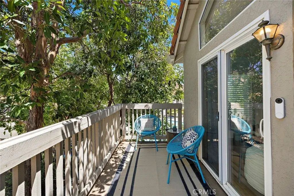18952 Canyon View, Lake Forest