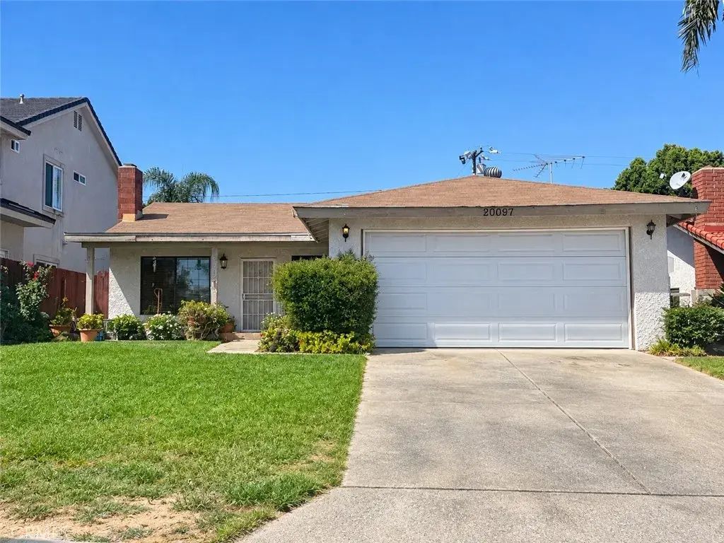 20097 Rockwell Road, Corona