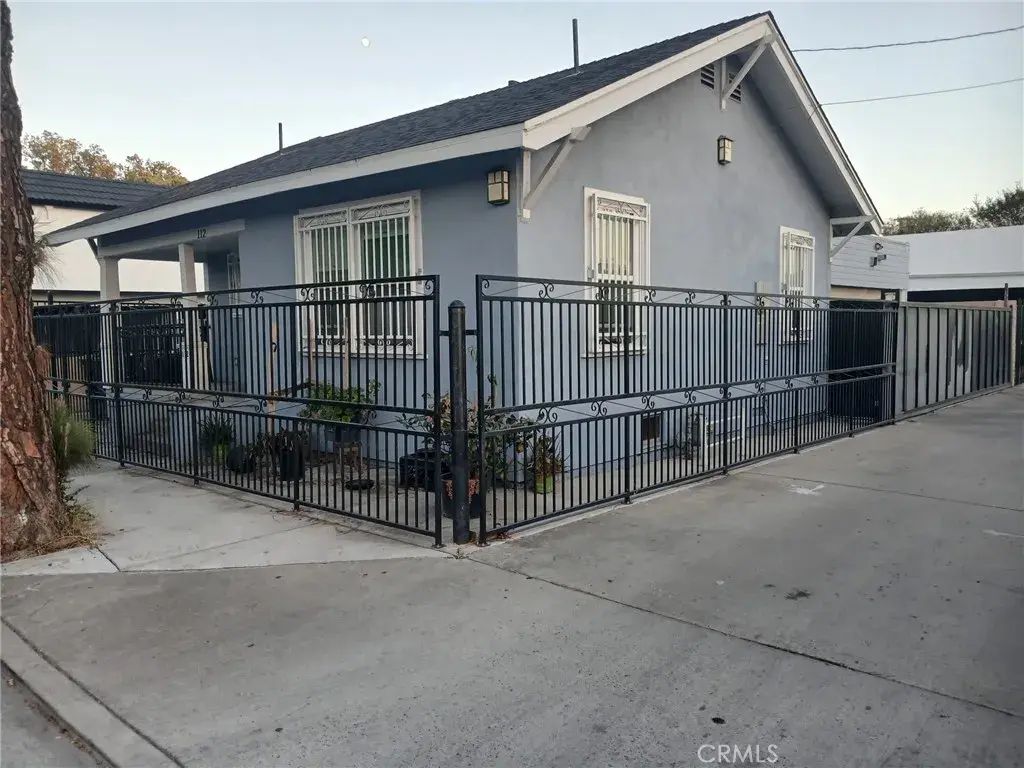 112 E Pine Street, Santa Ana