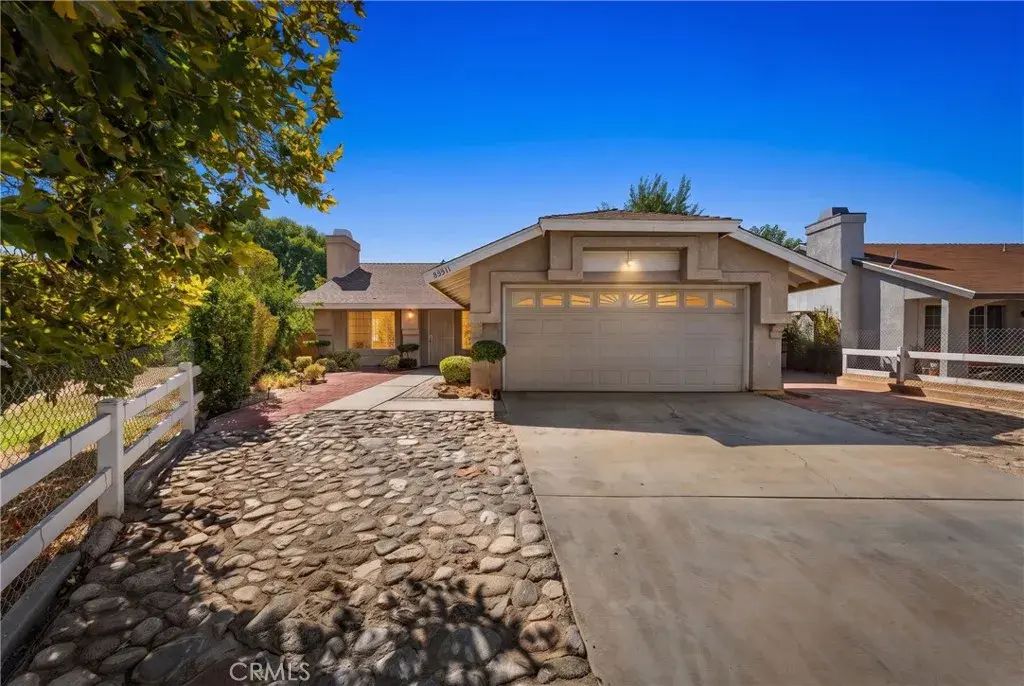 45311 Century, Lancaster