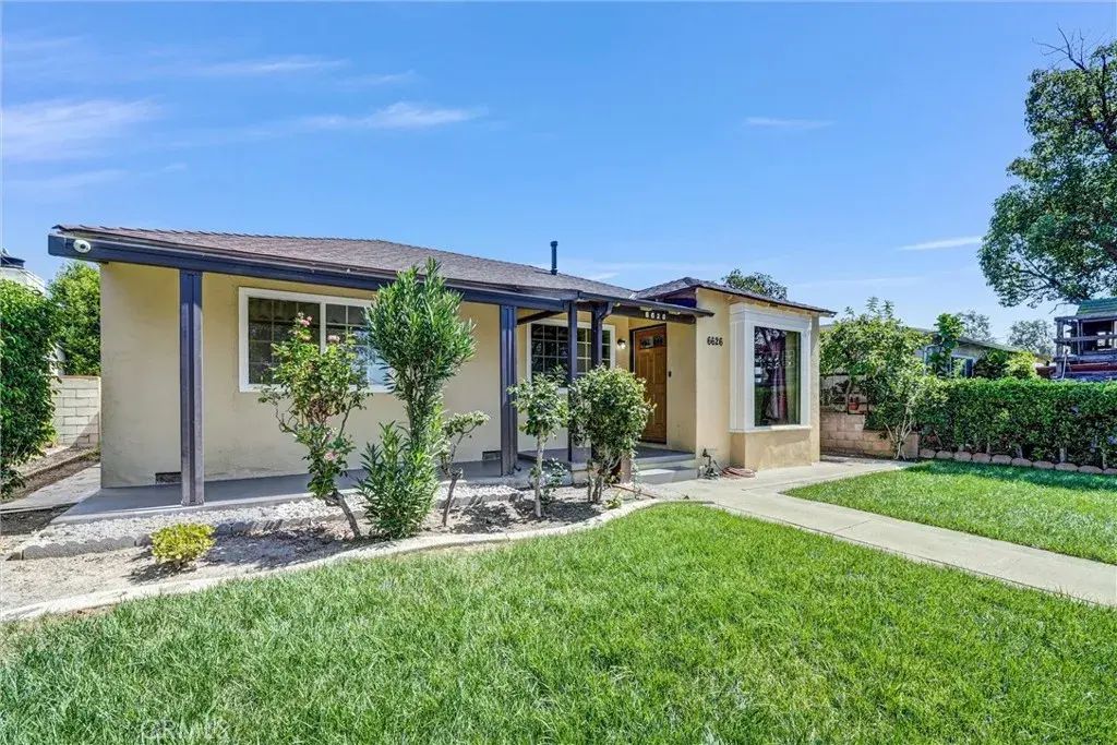 6626 Riverton Avenue, North Hollywood