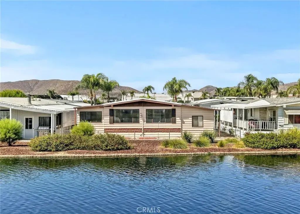 5001 W Florida 162, Hemet