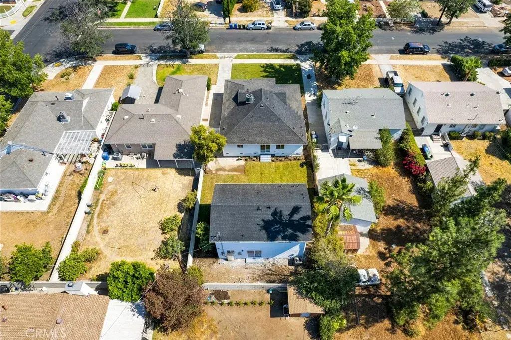 17116 Kingsbury, Granada Hills
