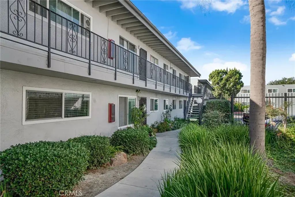 5530 Ackerfield 508, Long Beach