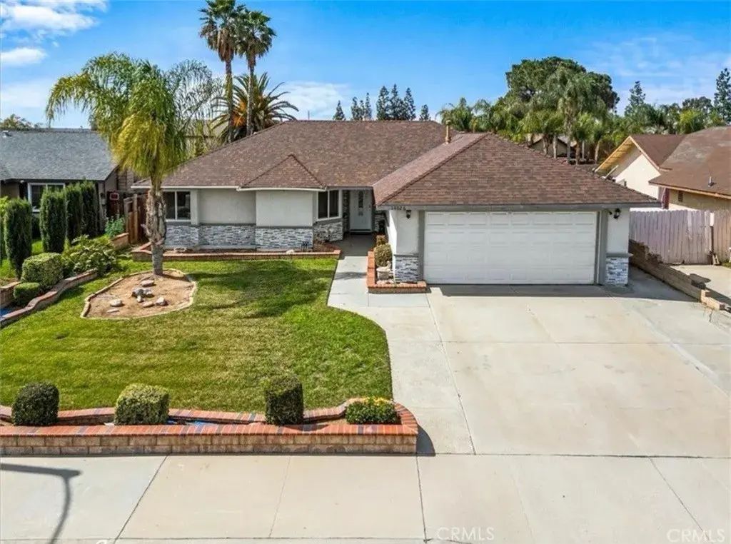 14026 Caspian, Moreno Valley