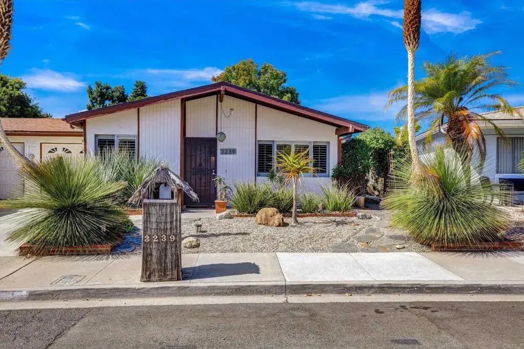 3239 Calle Osuna, Oceanside