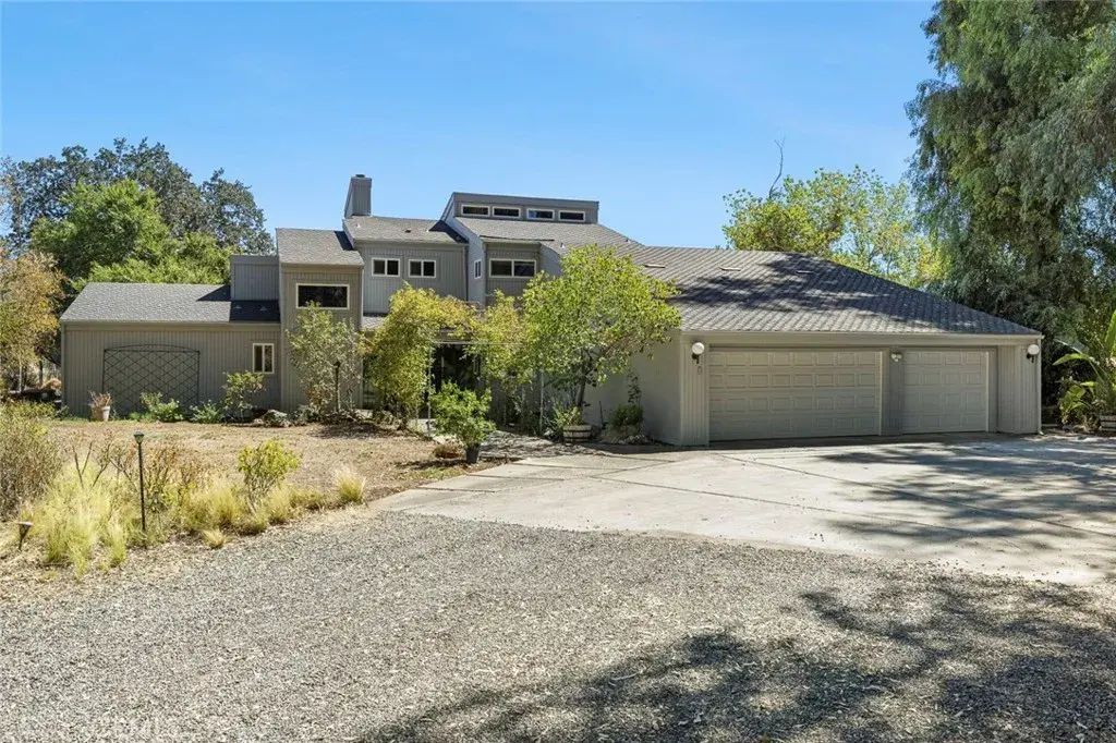 4606 N Kittyhawk Avenue, Sanger
