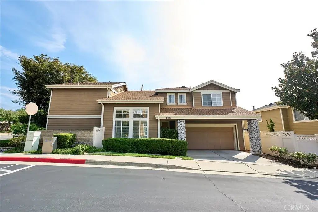 2080 New Haven, Claremont