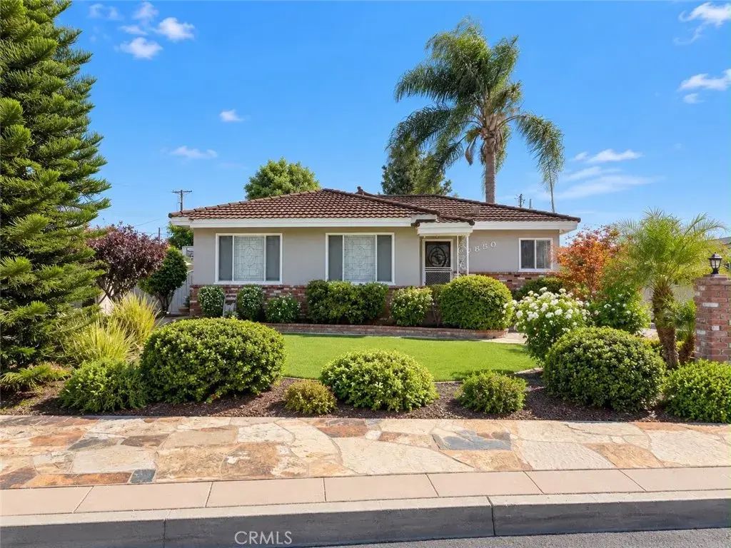 7850 Phlox, Downey
