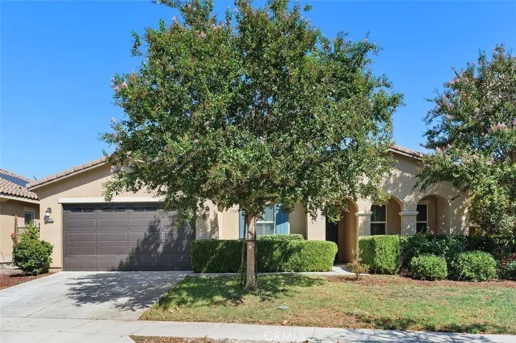 14406 Serenade Drive, Corona