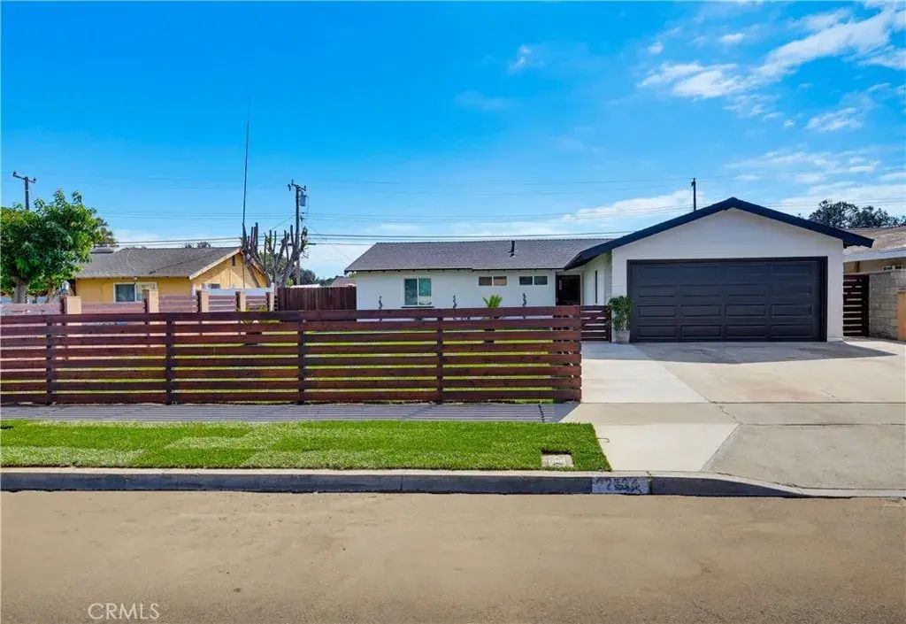 2924 W Mcfadden, Santa Ana