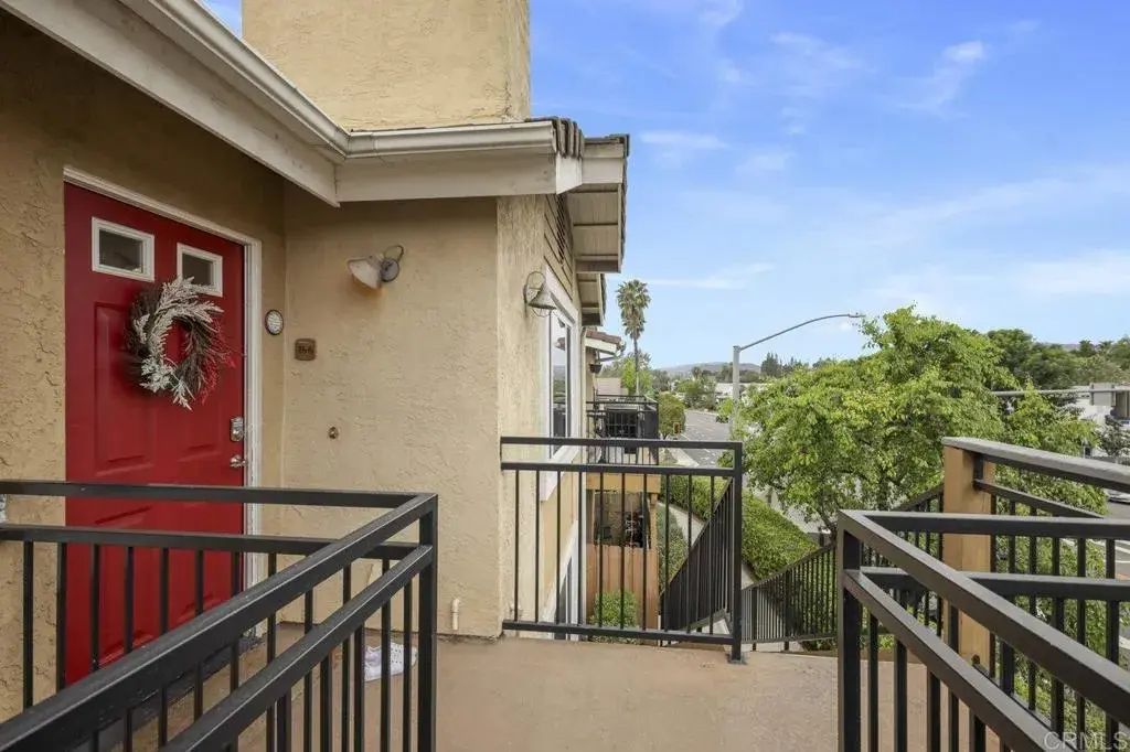 505 San Pasqual Valley Road 166, Escondido