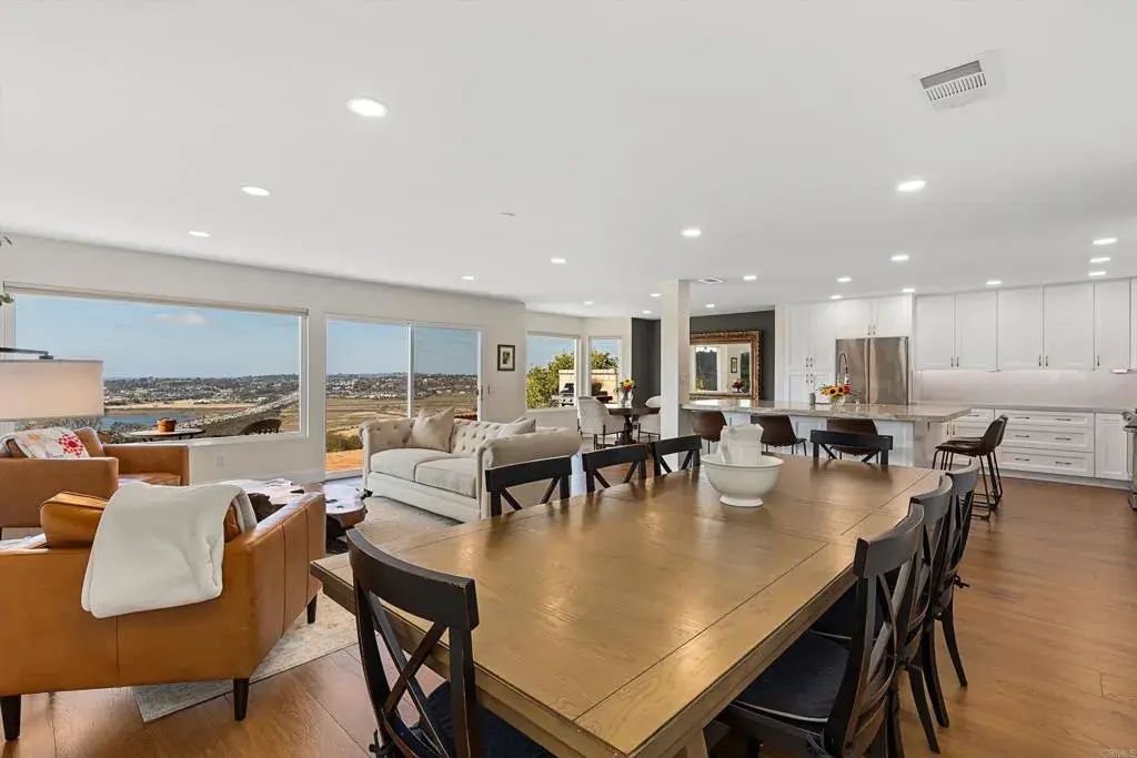 13274 Ocean Vista, 