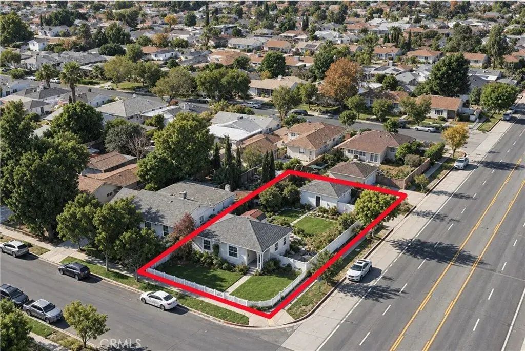 8263 Vantage, North Hollywood