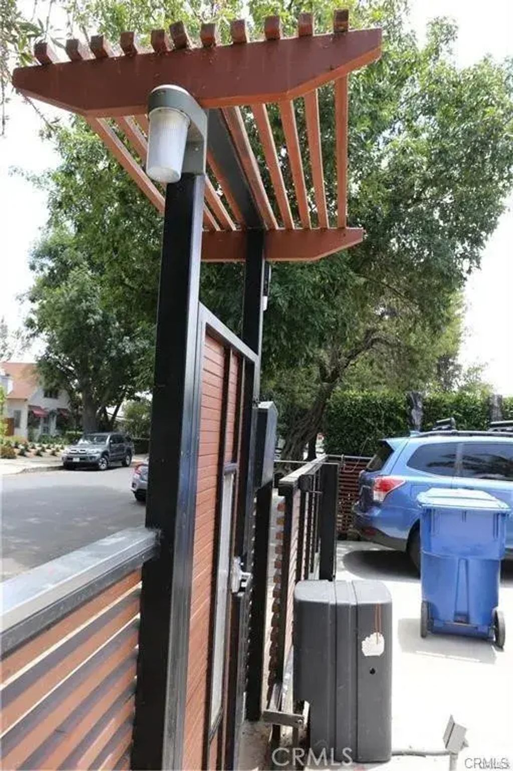 1323 N Cherokee, Los Angeles