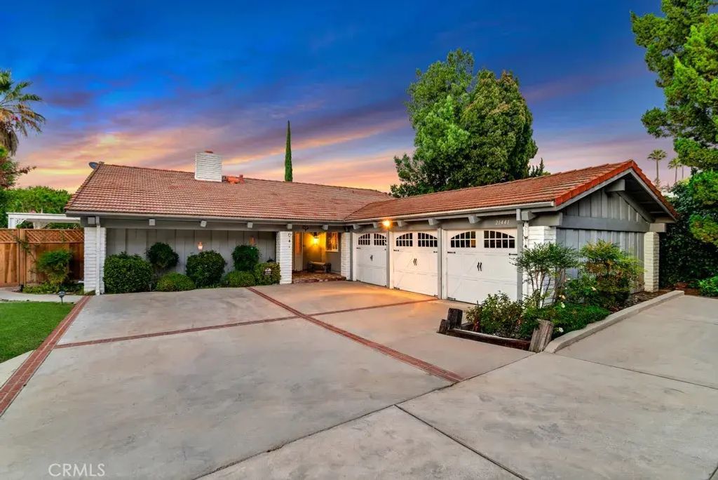 21441 Picasso Place, Woodland Hills
