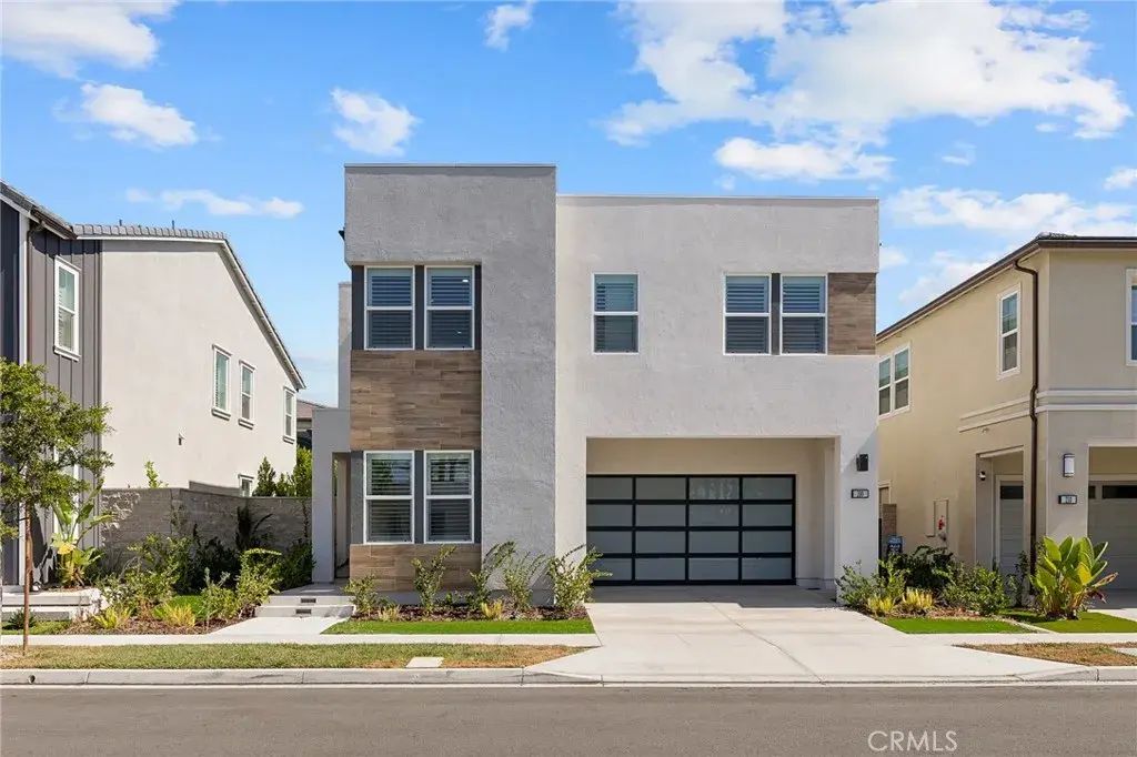 200 Orange Grove, Lake Forest
